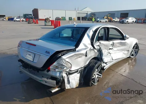 2007 Mercedes-Benz E 550 z USA, uszkodzony, nr VIN WDBUF72X17B078089